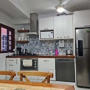 Moderno 4 , Búzios Brasil